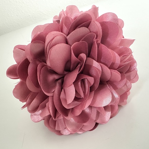 Big Boho Flower Hair Clip in Pink - Picture 6 of 7